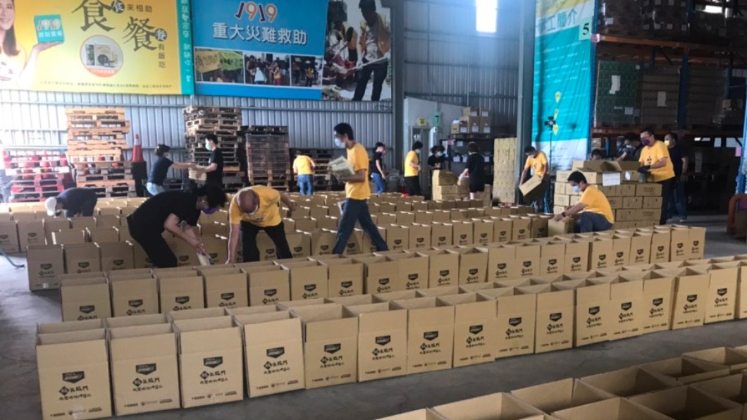 11天逾1800人申請防疫食物包 7成因疫情失業