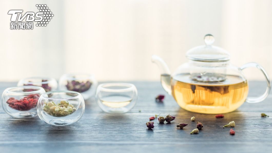 薄荷、紫蘇葉提神抗病菌　防疫在家喝「花草茶」養生
