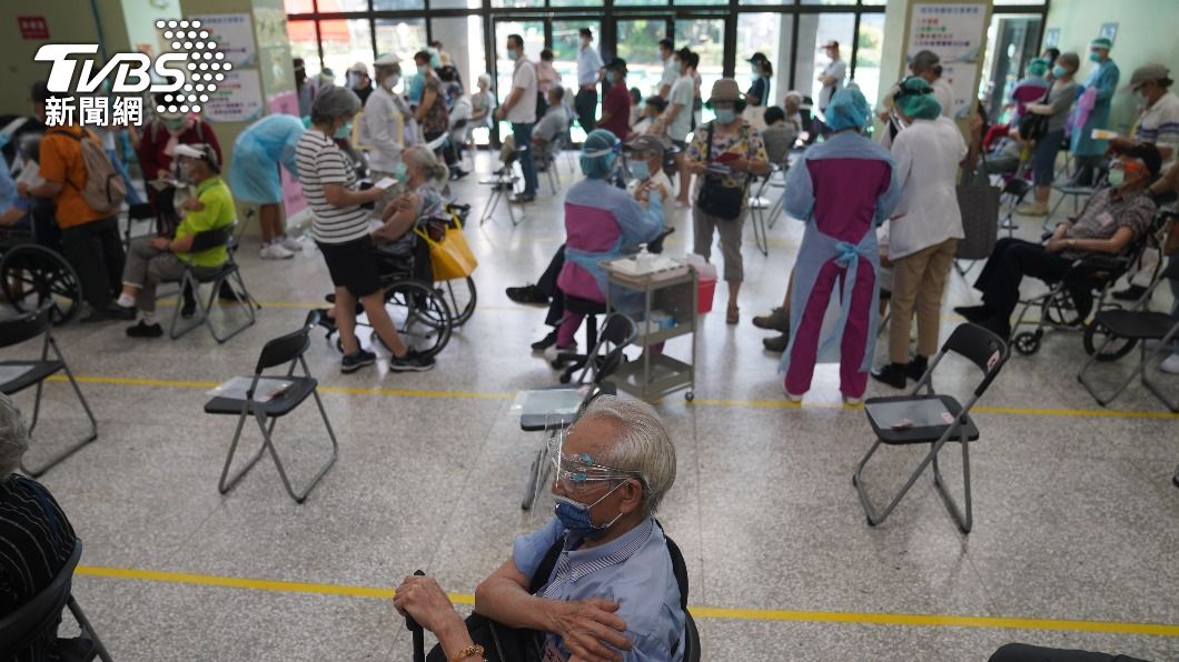 「宇美町式」接種立功 半小時就能施打150名長者