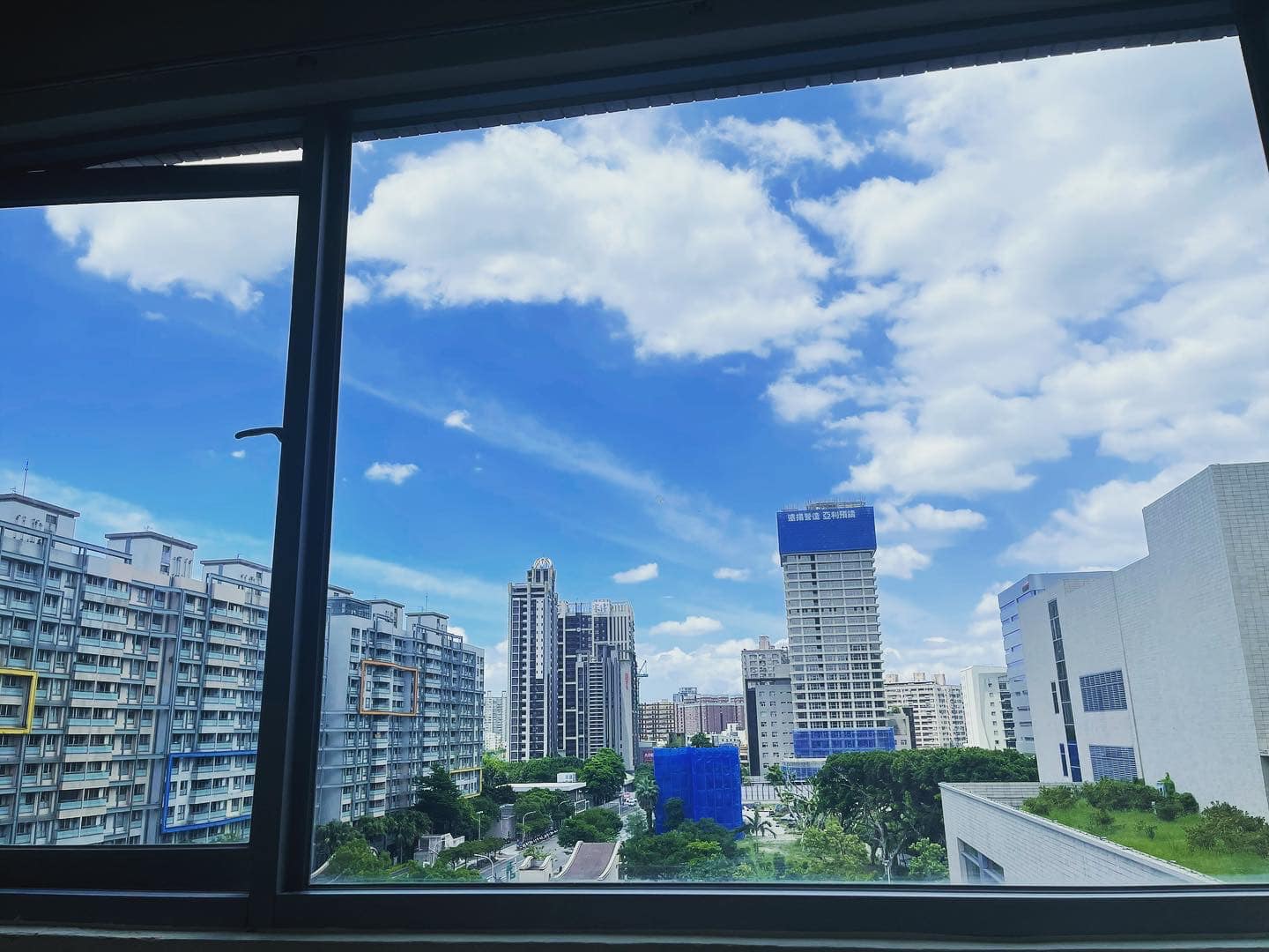 陳零九今(16)日透露雙採陰,已回家休養。(圖/翻攝自陳零九臉書)