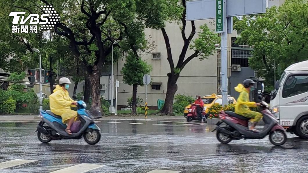 雨彈來襲！高市雷陣雨　杉林區累積雨量破百毫米