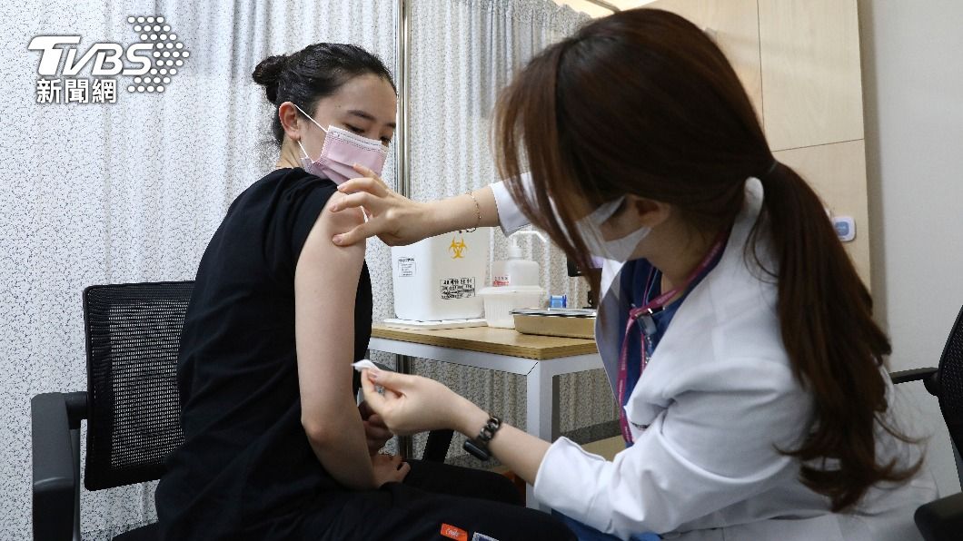 南韓接種疫苗人數突破1400萬 佔總人口27.3%