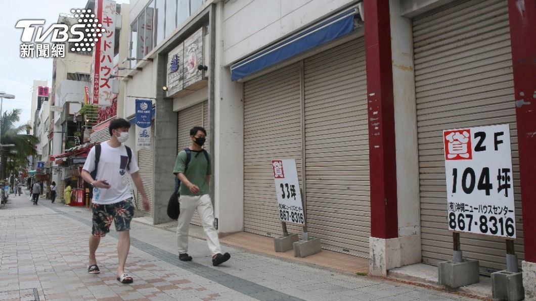 觀光勝地沖繩在疫情下從前的熱鬧景象已不復見。(圖/達志影像 美聯社)