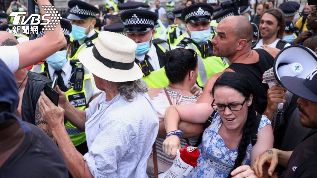 Delta變種病毒延燒!英國延期解封 民眾上街抗議