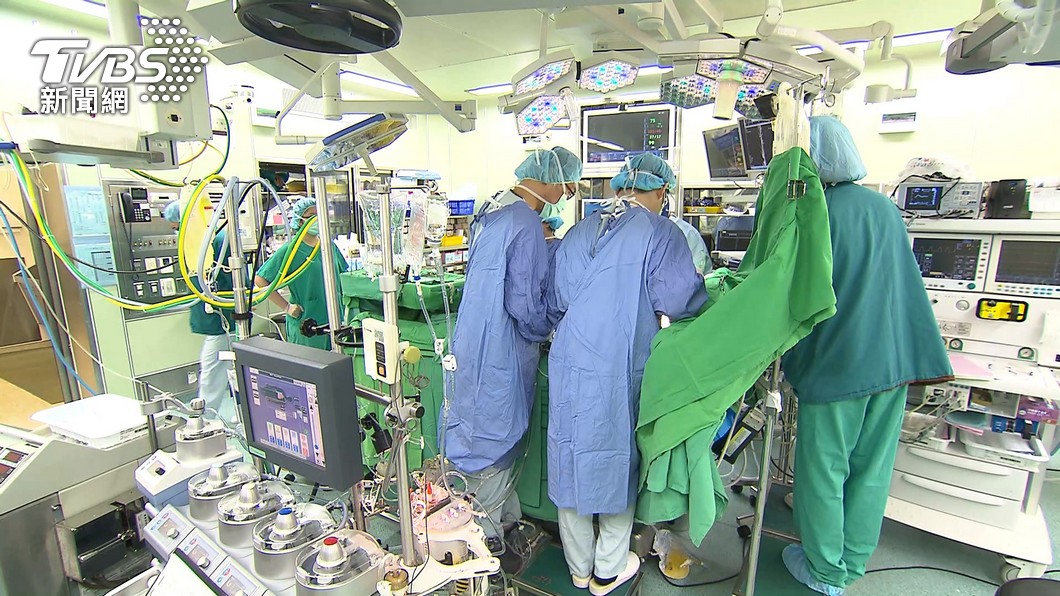 台新冠死亡率全球第8 立委找衛福部索資「3週沒答案」