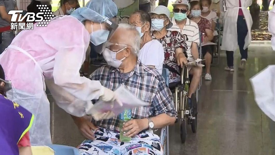三級警戒以來單日最低！　新增127例本土確診