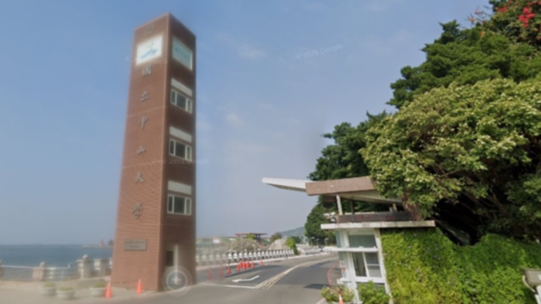 課被評「涼到要蓋棉被」 教授要生留言洗白換加分惹議