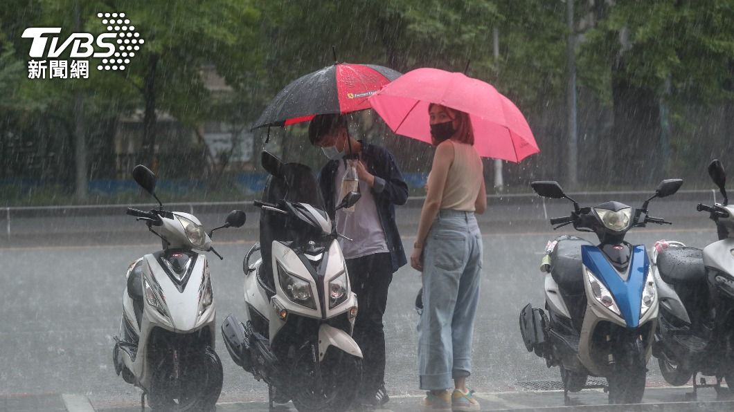 午後對流旺盛 全台10縣市豪、大雨特報