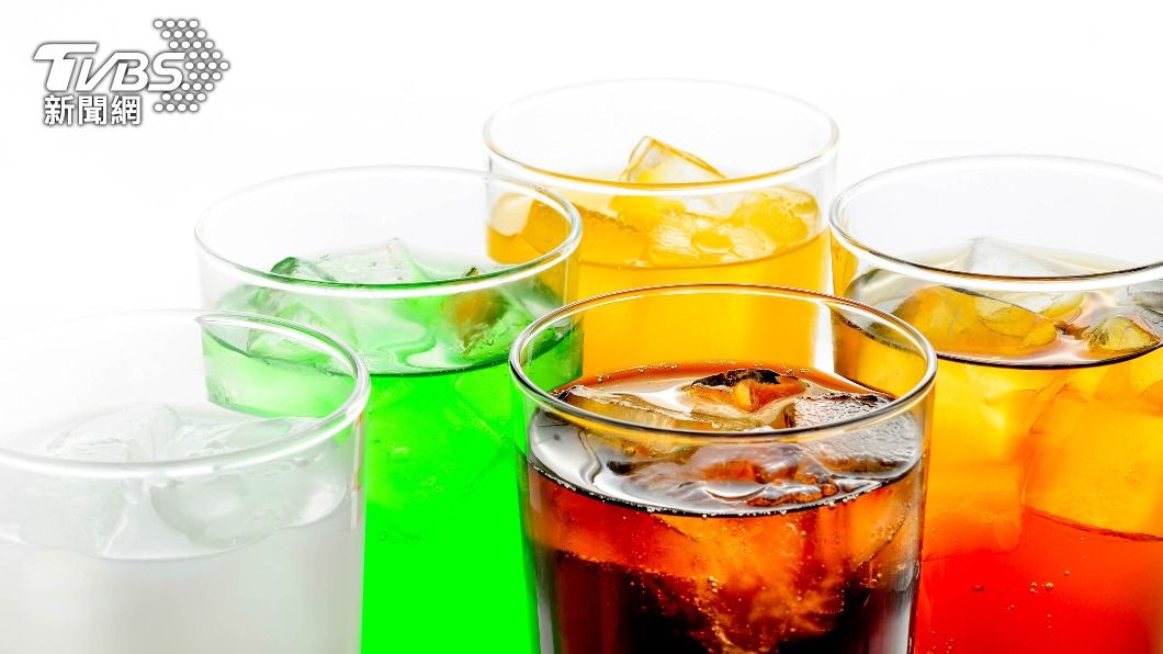 李沁維持身材秘訣之一,不喝含糖飲料。(示意圖/shutterstock達志影像)