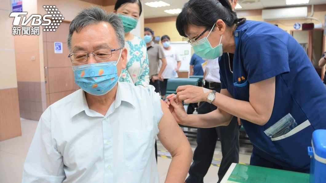 澎湖長者出現疫苗緩打潮　賴峰偉：施打利大於弊