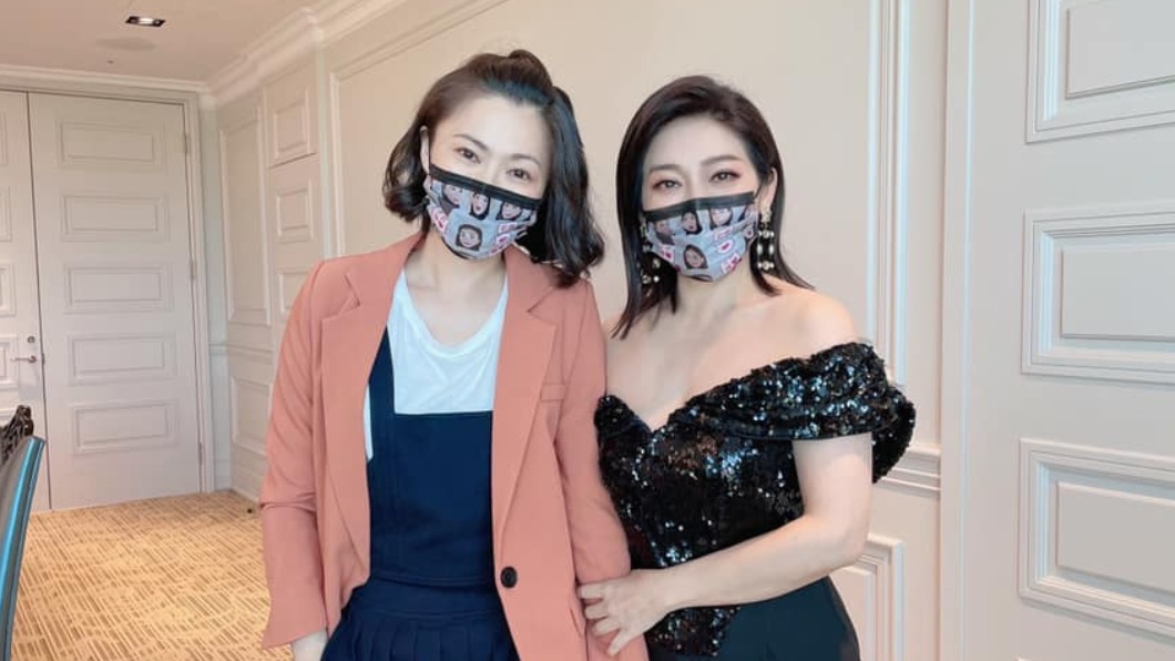 王彩樺、侯怡君感情超好。(圖/翻攝自王彩樺臉書)