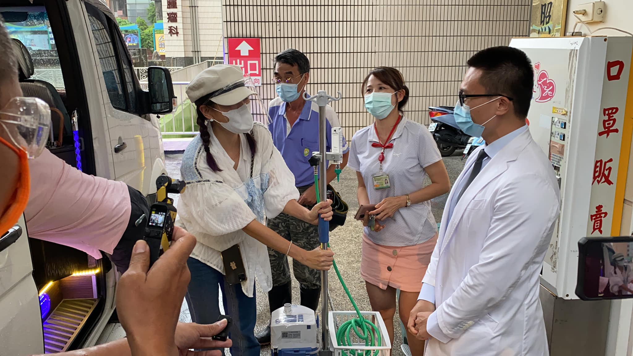 賈永婕暖助屏東。(圖/翻攝自賈永婕臉書)