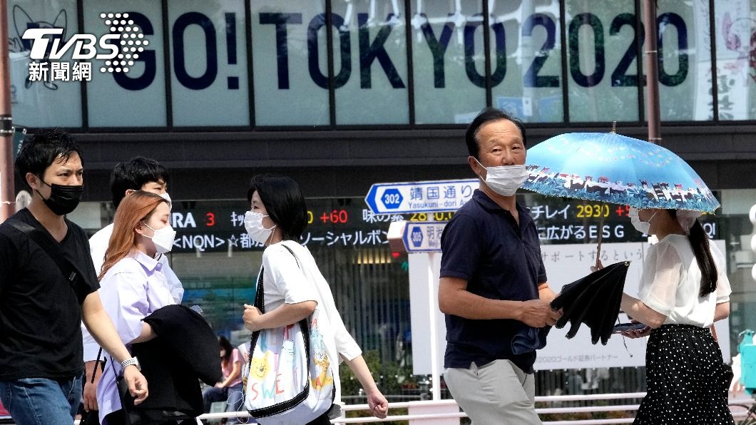 東京都政府擔憂年輕人恐成為防疫破口。（圖／達志影像 美聯社）