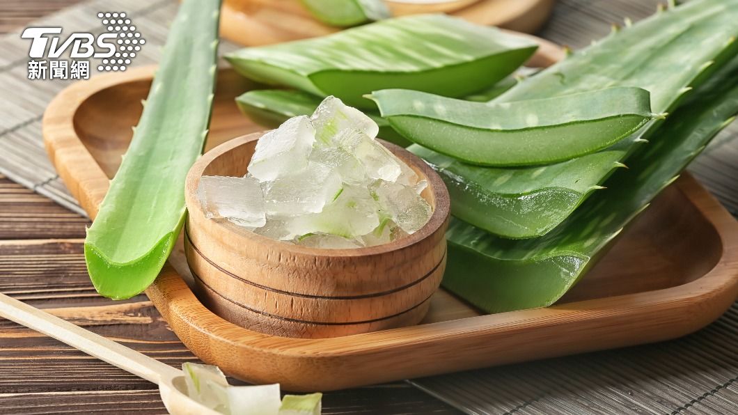 蘆薈可以幫助睫毛保持強韌、防止脫落。(示意圖/shutterstock達志影像)