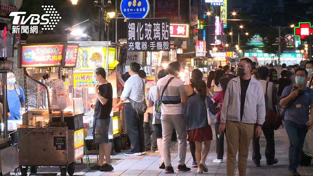 台北1夜市淪「攤販集中營」 他列缺點怨:最爛雷區