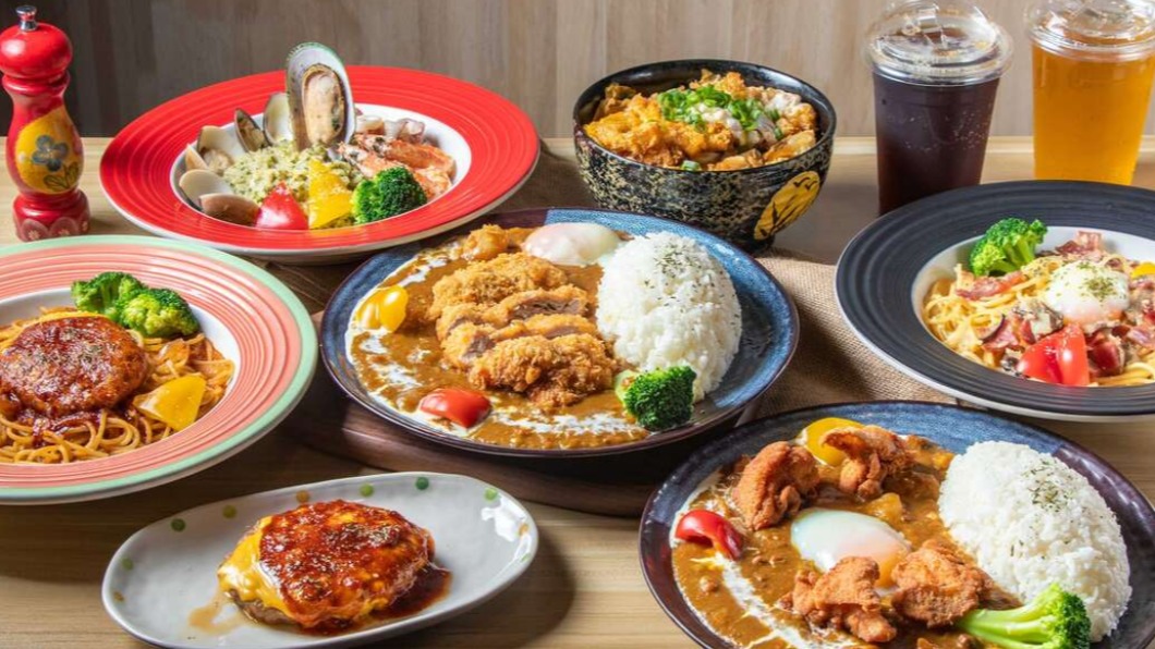 雄夯宅美食廣納超過250間店。(圖/翻攝自高雄旅遊網)