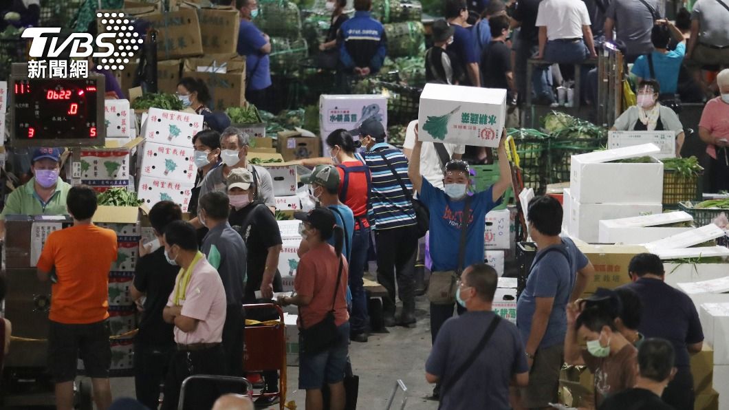 批發市場防疫指引　有確診者暫停營業3天並降載
