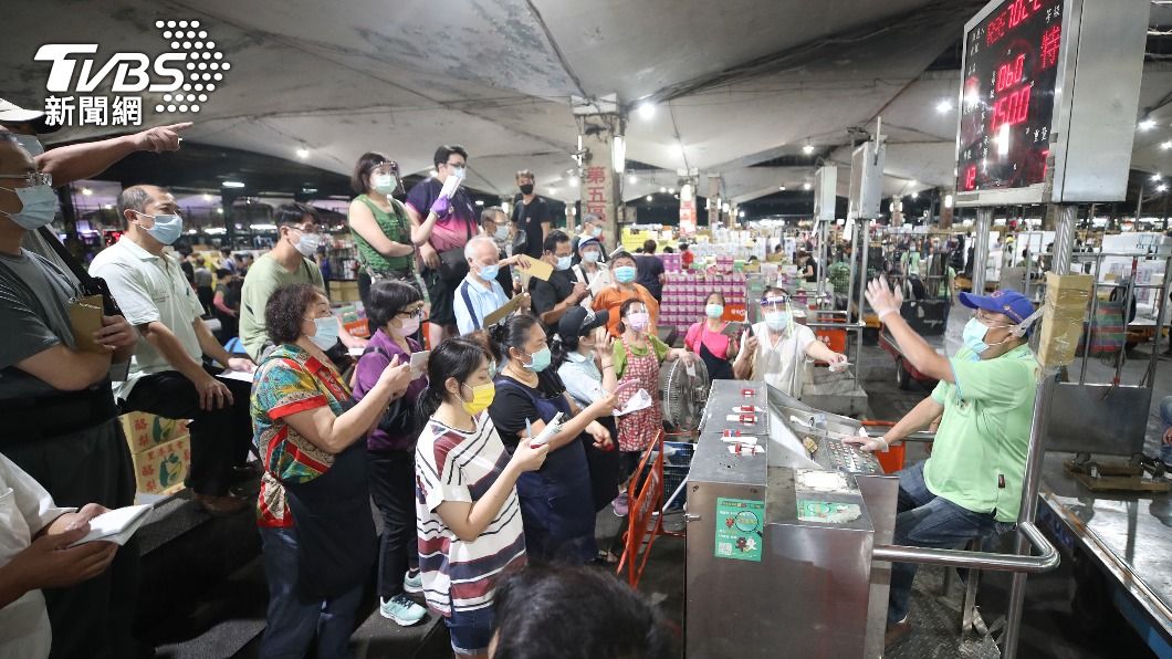 批發市場群聚案　柯文哲：PCR可完成1萬餘件