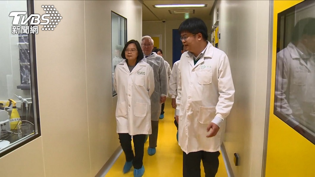 高端疫苗獲准製造 「蔡英文帶頭接種?」陳時中回應