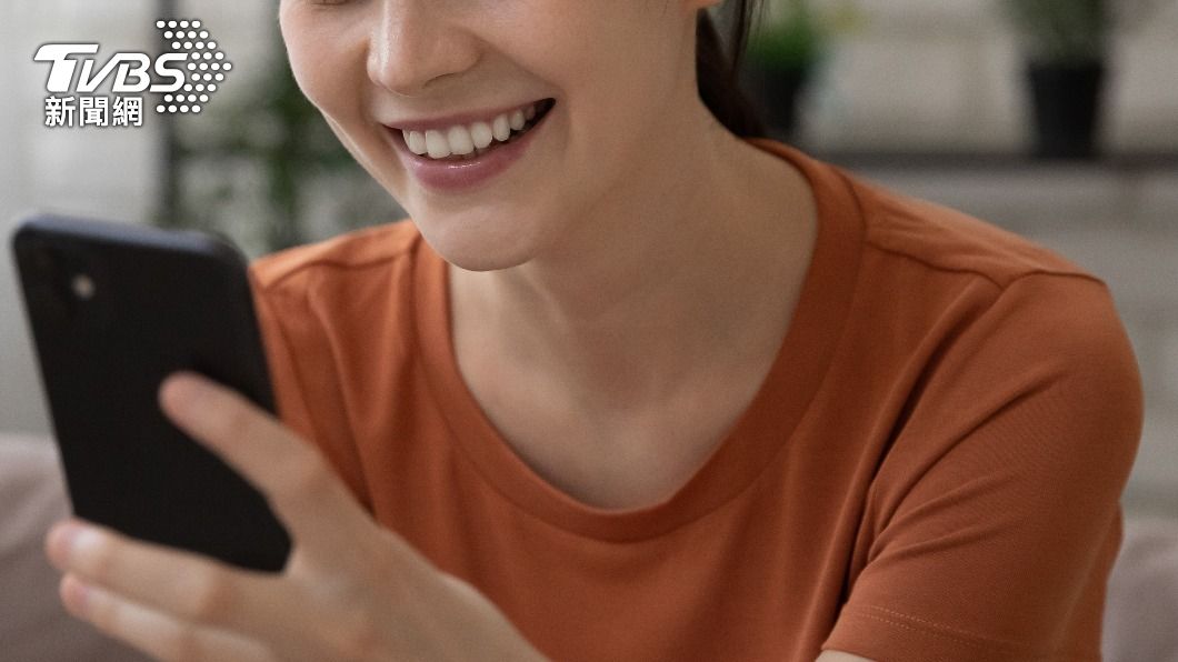 「穩聊」就是穩定聊天的意思。(示意圖/shutterstock達志影像)