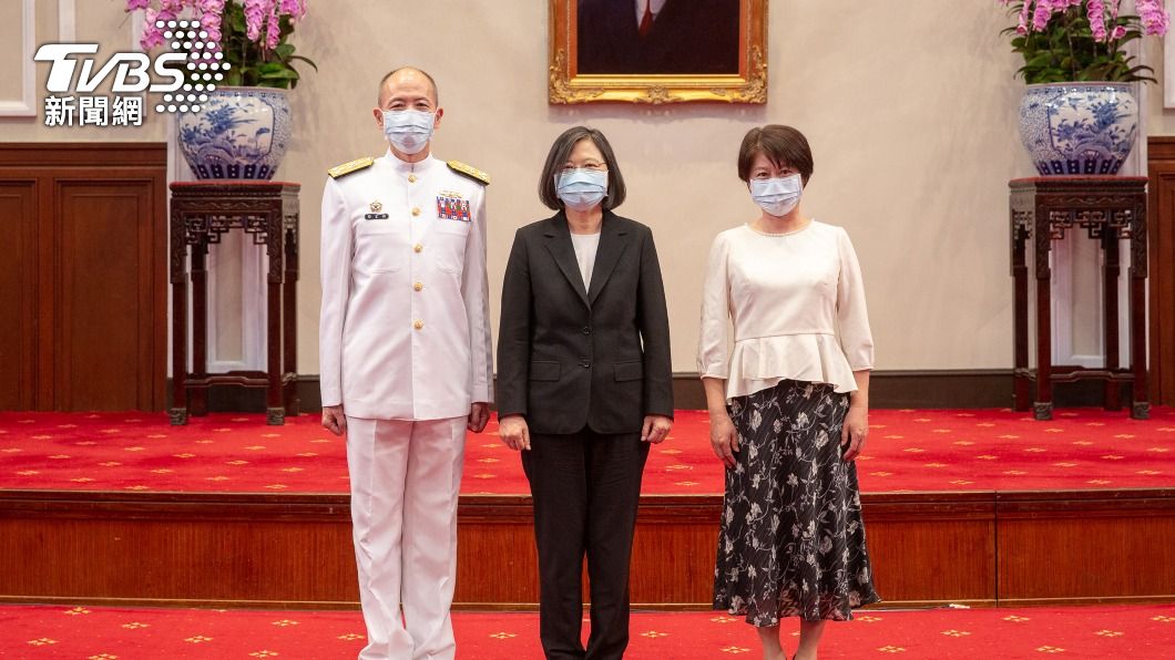 總統:強化國防能力刻不容緩 讓國軍戰力更堅強