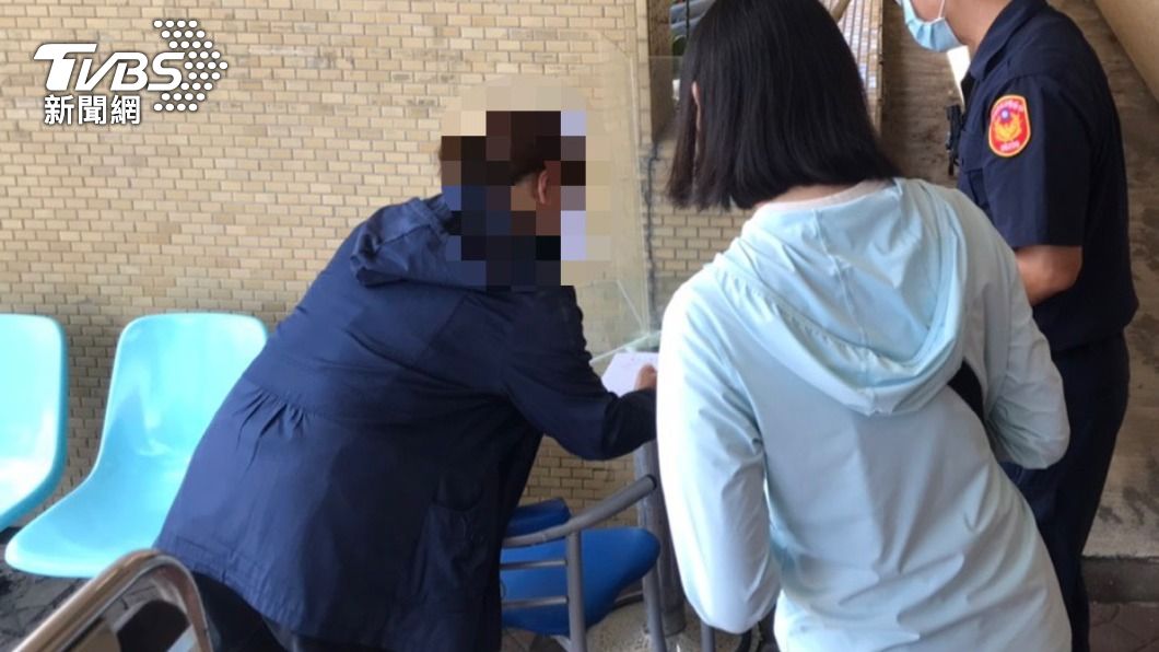蔡女當下以為遭詐騙。（圖／TVBS）