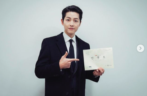 經紀公司證實宋仲基正在居家隔離。（圖／翻攝自hi_songjoongki IG）