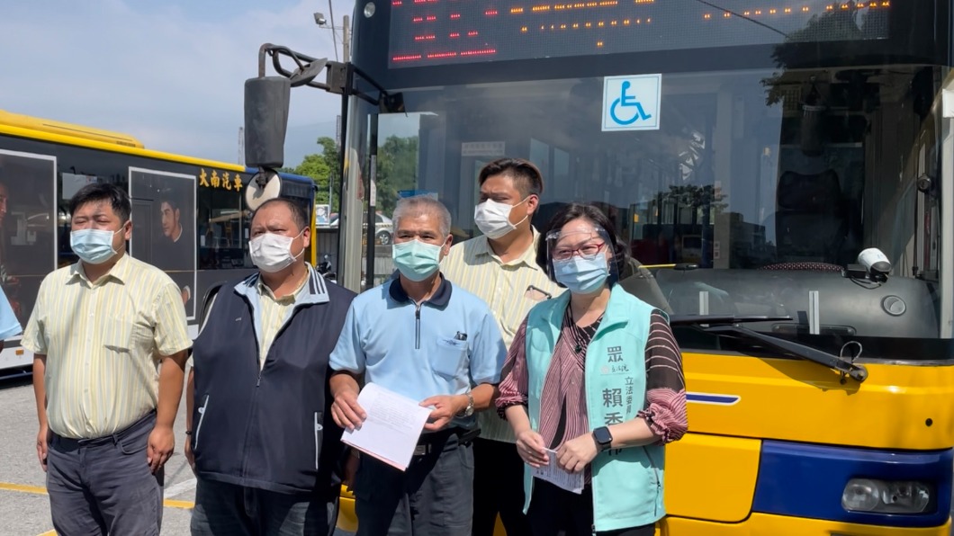 外送員列接種清單!公車司機怨:載貨打疫苗、載人不能打