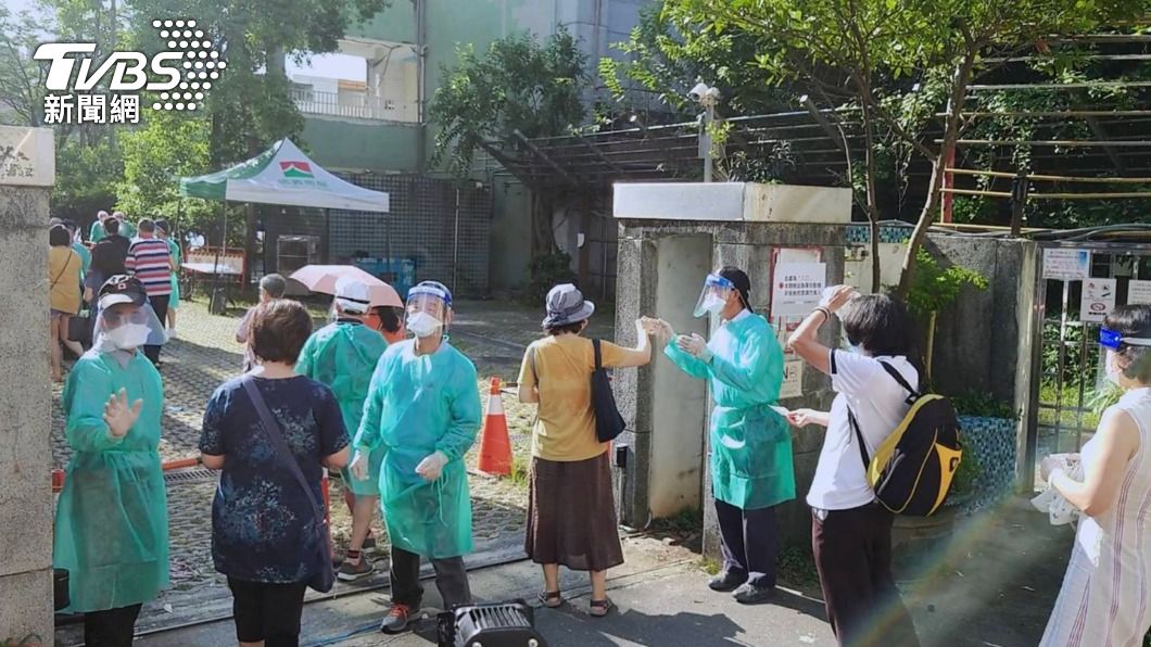 虎林街篩檢逾4千人! 1657份PCR結果「1人確診」