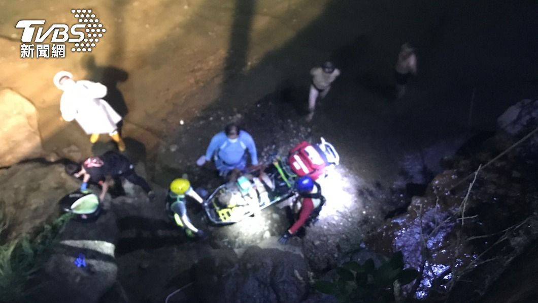 7人深夜北上猴硐抓蝦 男疑血糖低暈眩溺斃