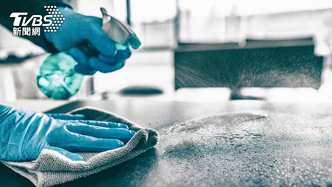 原PO表示一家人都很注意防疫,但確還是不幸中鏢。(示意圖/shutterstock達志影像)