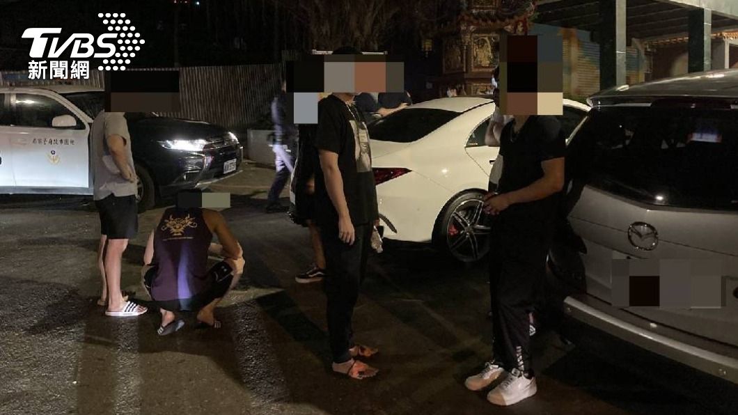 23男女群聚賞夜景恐罰138萬 是否矯枉過正?衛生局回覆