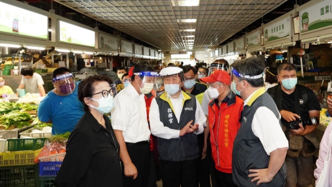 林勝東陪同勘察。(圖/台北市政府提供)