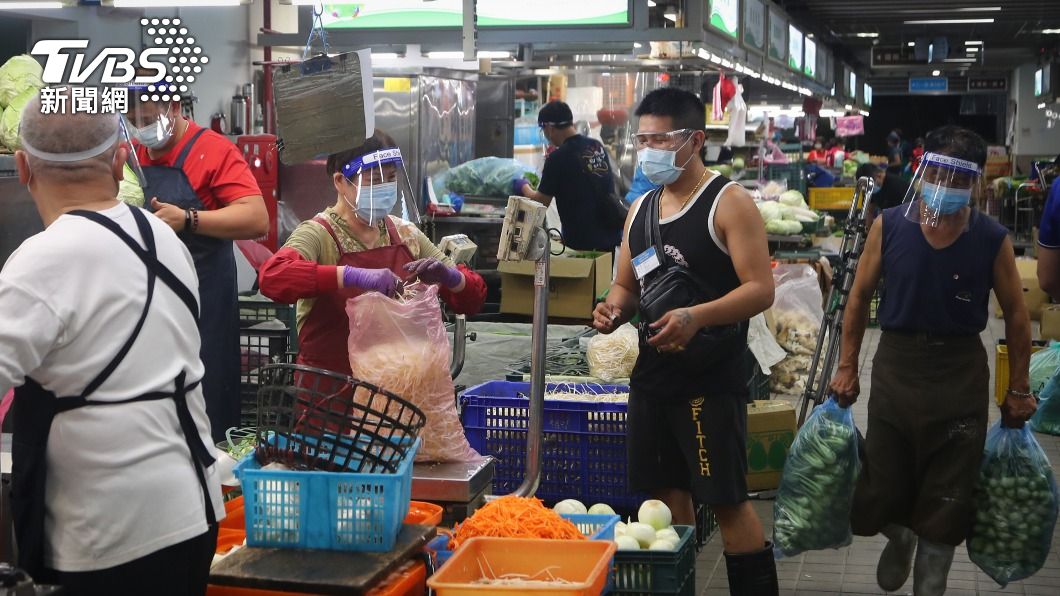 環南市場復業開市。(圖/中央社)