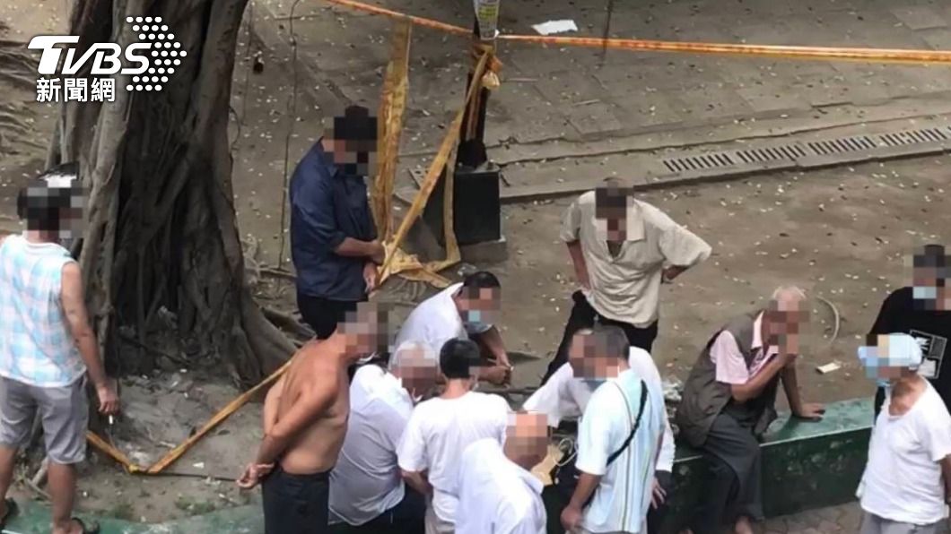 無視防疫!阿伯公園設露天賭場 聚賭不戴罩恐罰420萬