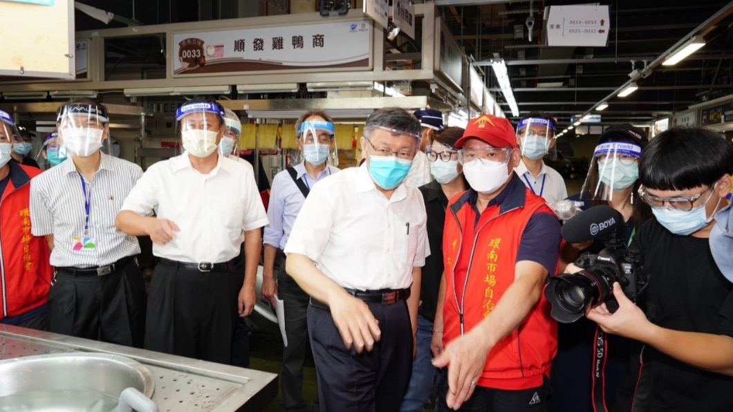 柯文哲認為環南市場應變速度相當快。（圖／台北市政府）