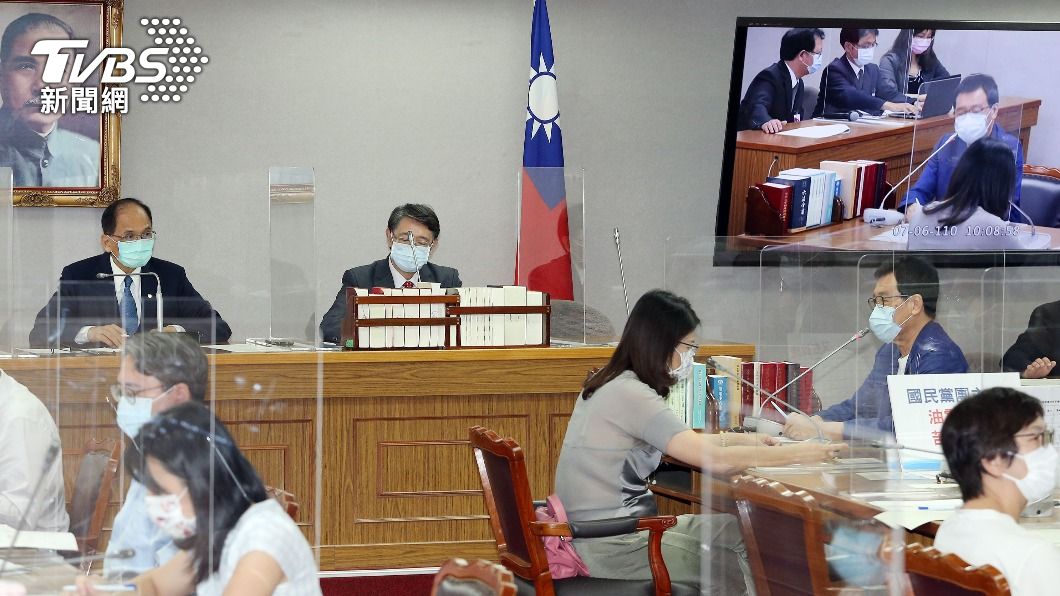 國民黨團提案召開臨時會 立院談話會否決