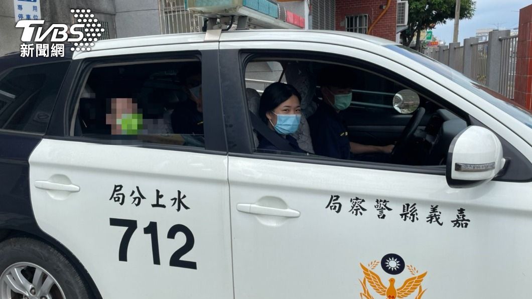 想上學!台南唐寶寶騎單車赴嘉義 累倒路邊暖警救援
