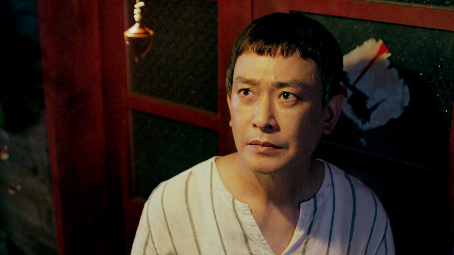 王識賢在劇中把妻兒趕出家門。(圖/東森、映畫提供)