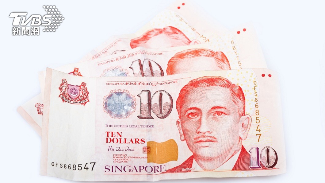 店家表示一碗蛤蜊蝦麵才10元新加坡幣。（示意圖／shutterstock達志影像）