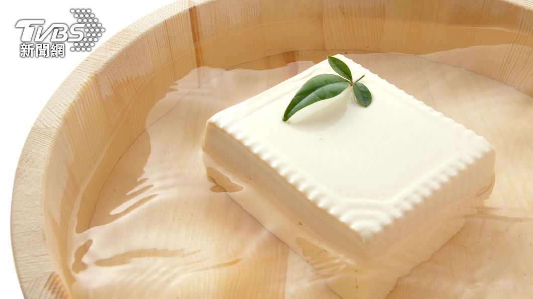 學到了!豆腐放冰箱「變質」 主婦反讚:煮火鍋更好吃