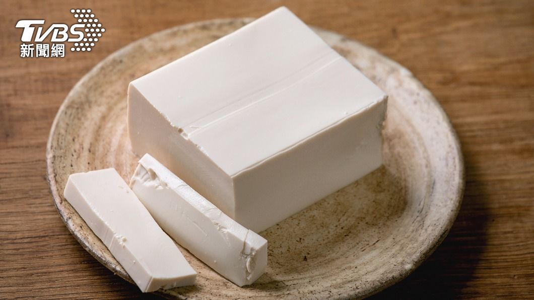 豆腐吃不完,放冷凍庫還能變凍豆腐。(示意圖/shutterstock 達志影像)