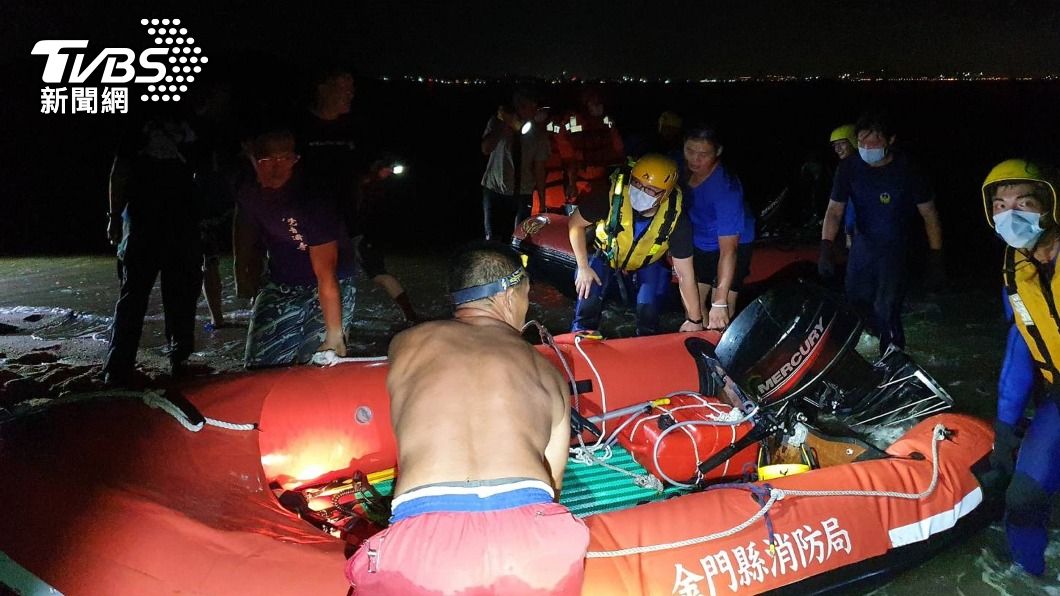金門6人受困青嶼外海礁石　經獲救後無大礙