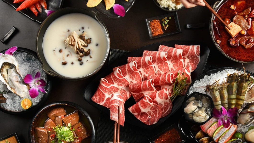 築間餐飲集團旗下6大品牌,全台門市暫停內用至7/26。(圖/翻攝自築間餐飲集團官網)