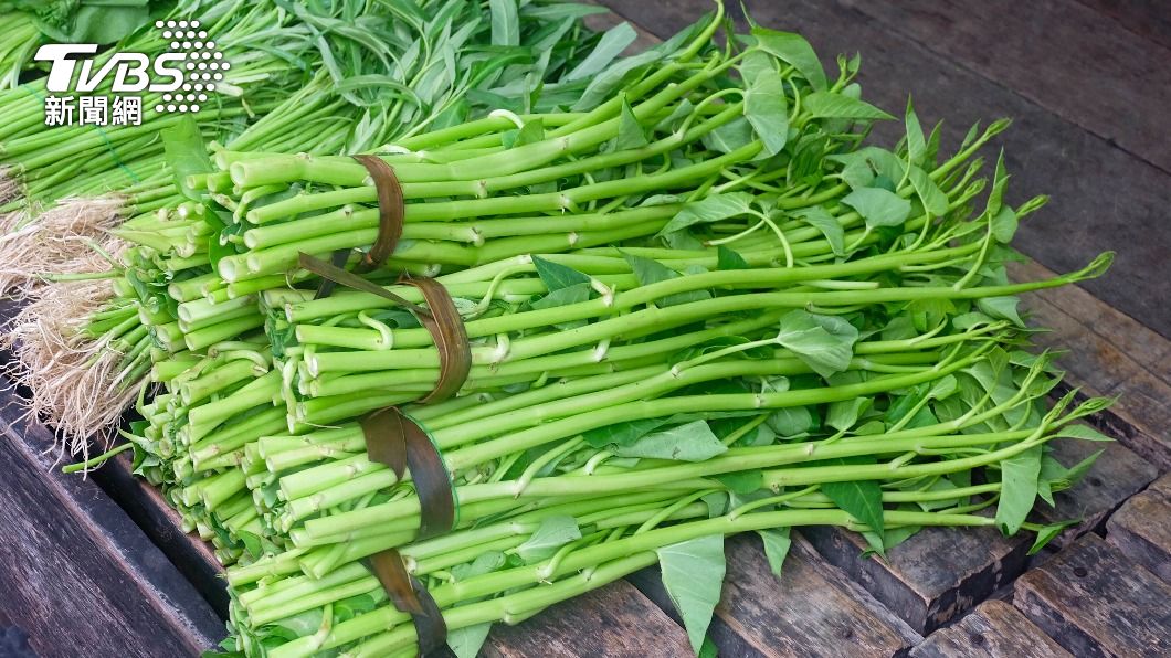 空心菜含有豐富的膳食纖維高,助於排便。(示意圖/shutterstock達志影像)