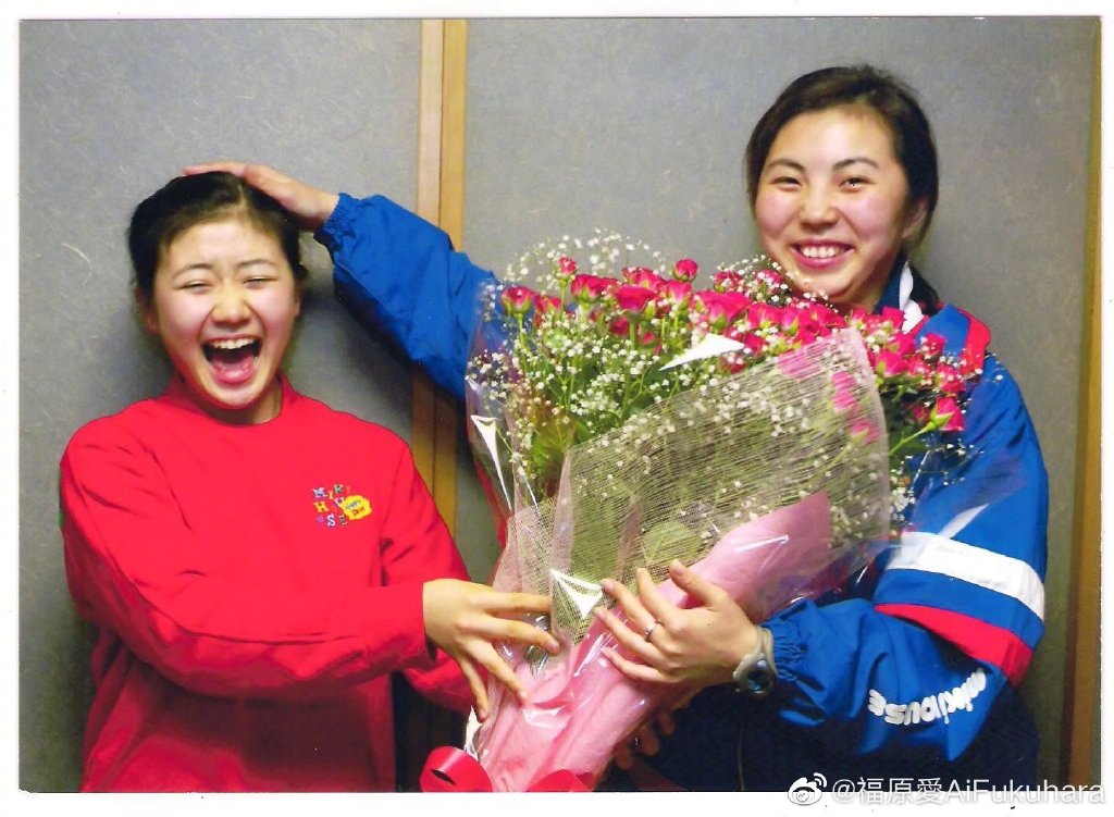 福原愛、湯媛媛交情深厚。(圖/翻攝自福原愛微博)