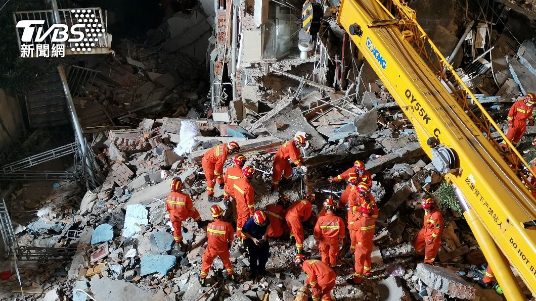 大陸蘇州酒店倒塌已致8死 建築曾多次易主翻修