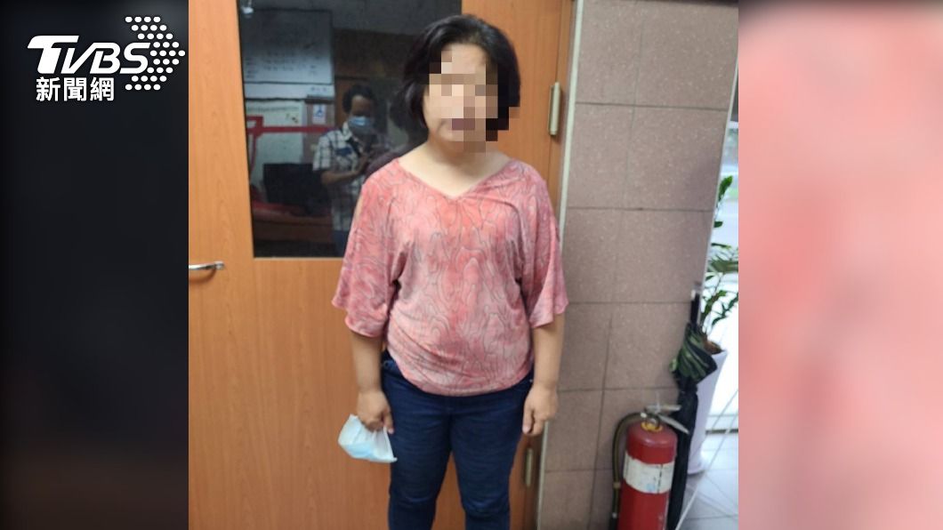 警方將婦人移送後要向上溯源。(圖/TVBS)