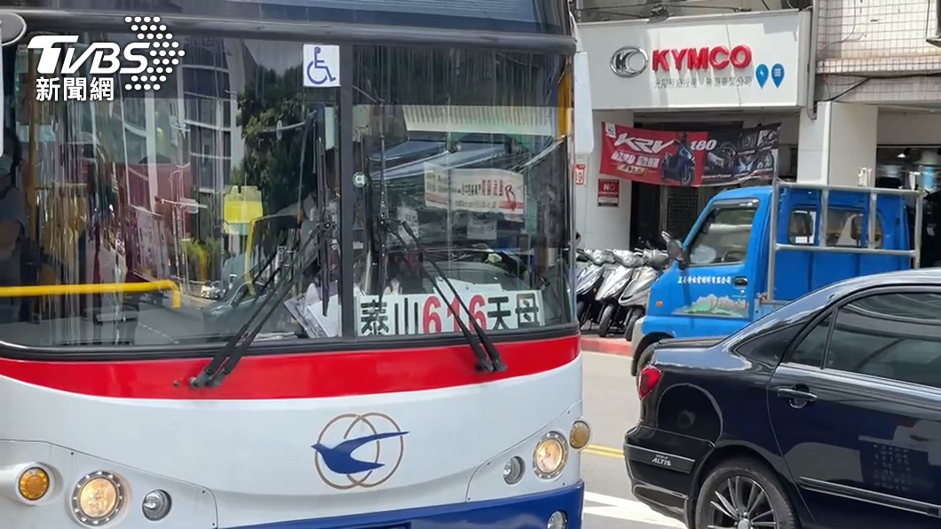 616路公車駕駛確診。(示意圖/TVBS)