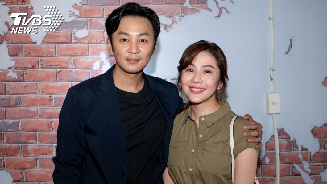 張書偉不認偷吃 王宇婕磨菜刀談離婚。圖/TVBS